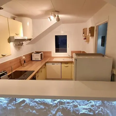 Apt Port Rhodes C, 2 Chbres, 2 Terrasses, Vue Sur Canal Principal De La Marina Et Sur Les Pyrenees Apartment *
