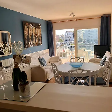 Apt Port Rhodes C, 2 Chbres, 2 Terrasses, Vue Sur Canal Principal De La Marina Et Sur Les Pyrenees Apartment