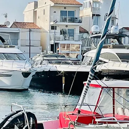 Apt Port Rhodes C, 2 Chbres, 2 Terrasses, Vue Sur Canal Principal De La Marina Et Sur Les Pyrenees Apartment Empuriabrava